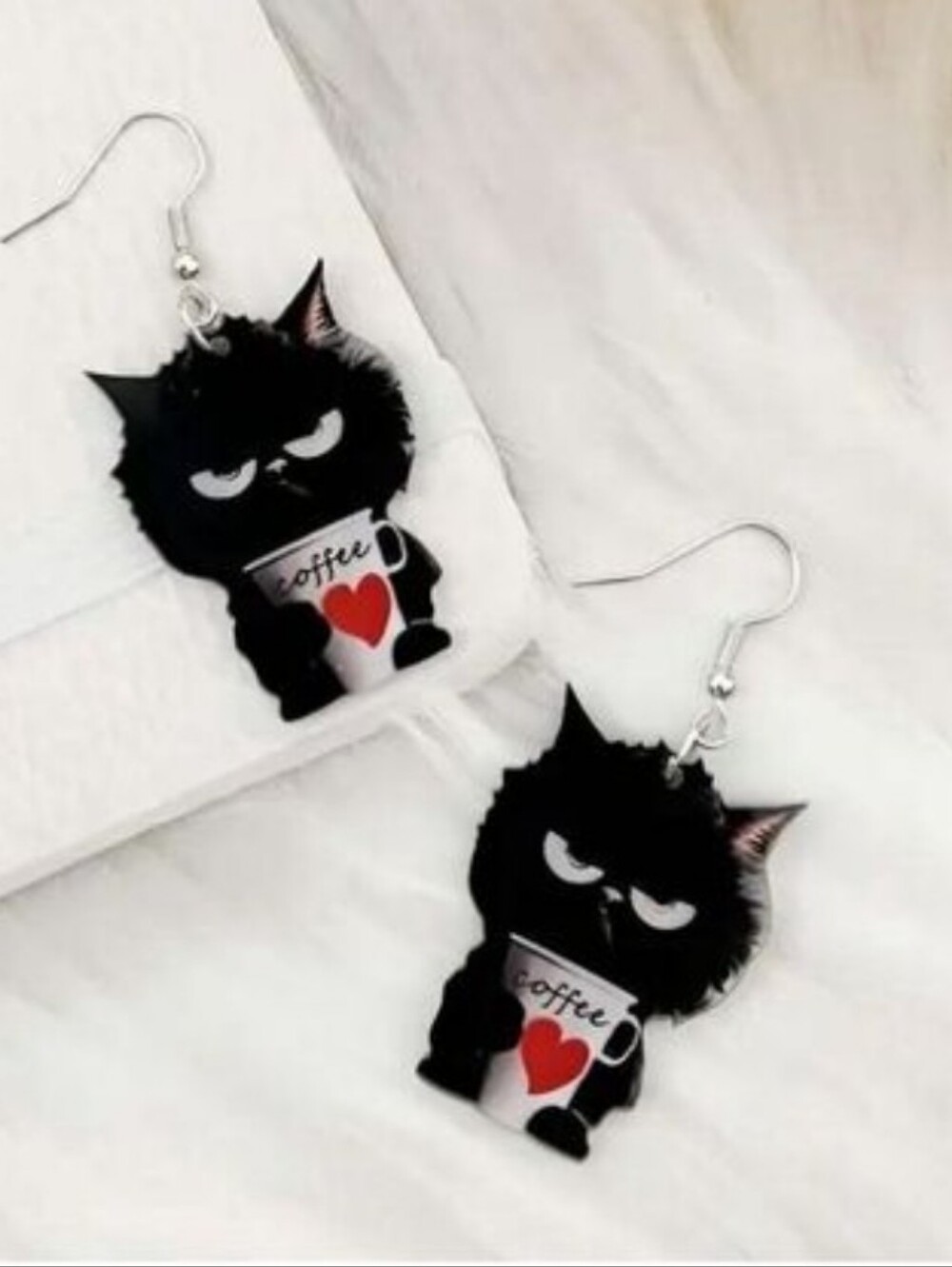 Black cat holding a coffee dangle earrings - Picture 2 of 6